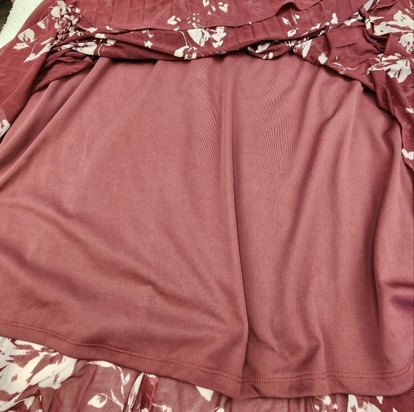 Lane Bryant Burgundy And White Floral Pleated Sleeveless Midi Dress Size 26/28 - Picture 7 of 10